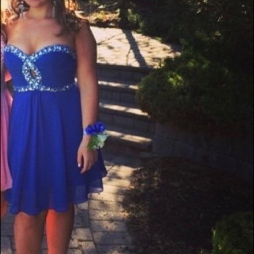 Strapless blue midi dress